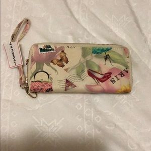Paris Wristlet